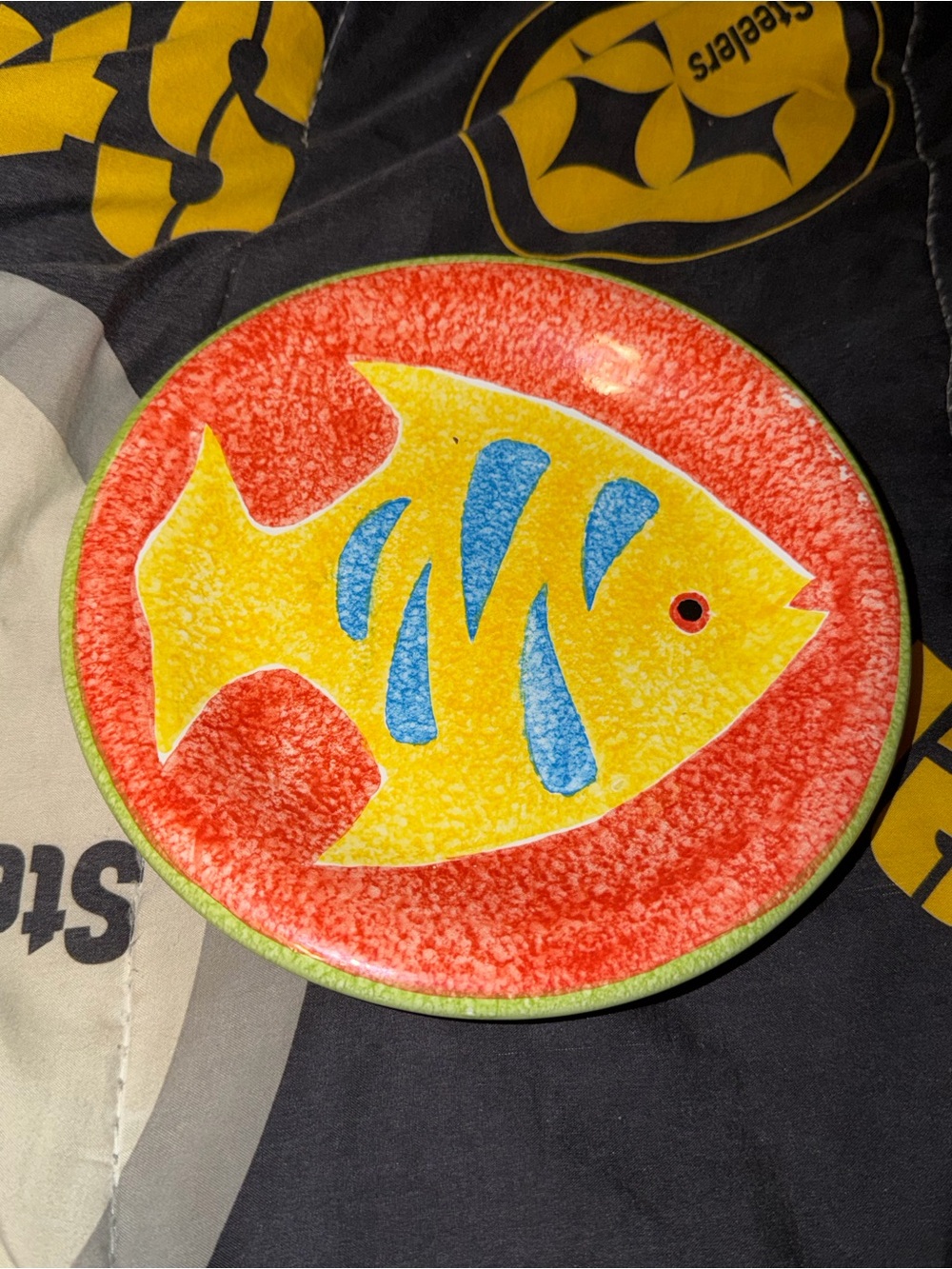 Thailand Hand Painted Colorful Fish Plate Vintage Decor Decorative Art Used PR O